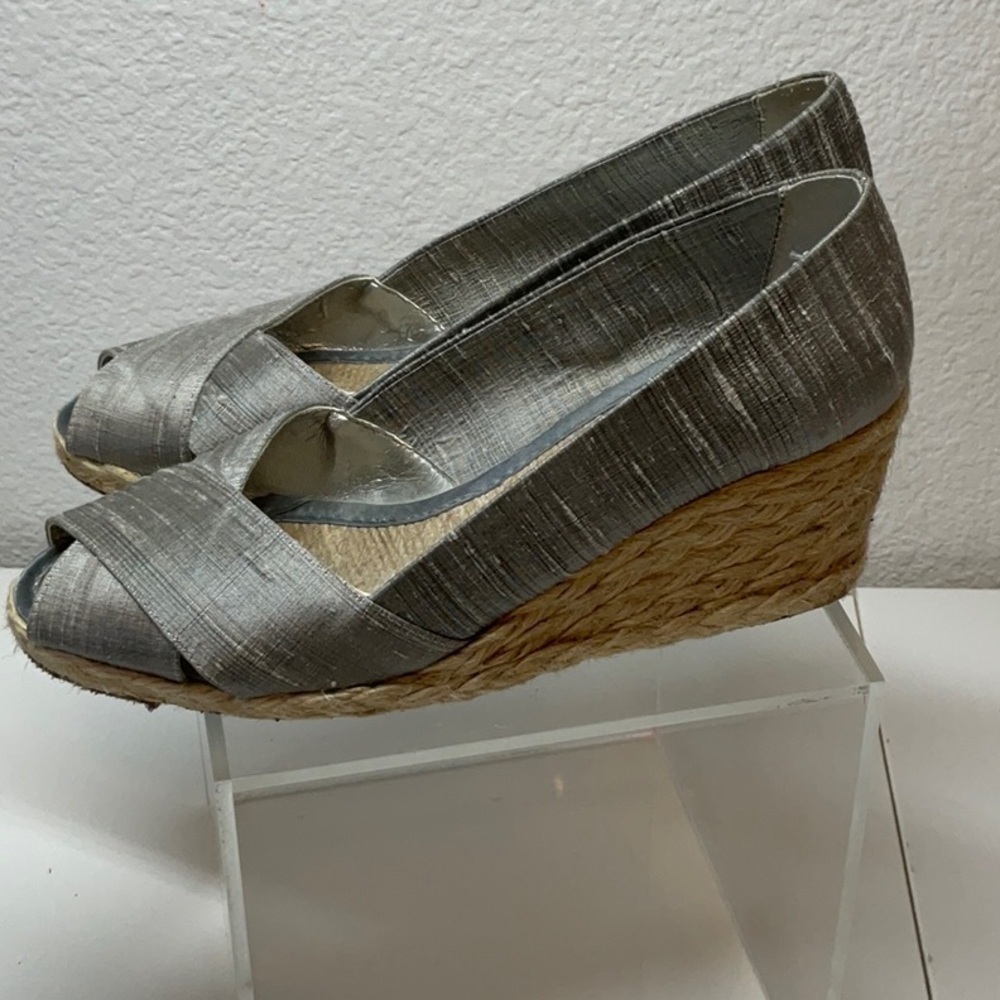 Lauren Ralph Laure Silk Shantung Silver Taupe Espadrille Wedge Peep-Toe Shoe 8 - Picture 3 of 8